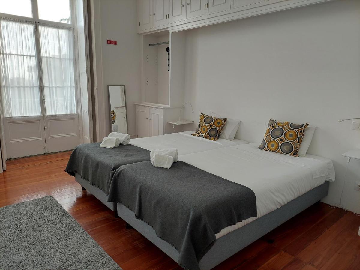 Cc Guest House - "Ao Mercado" ปอนตาเดลกาดา ภายนอก รูปภาพ