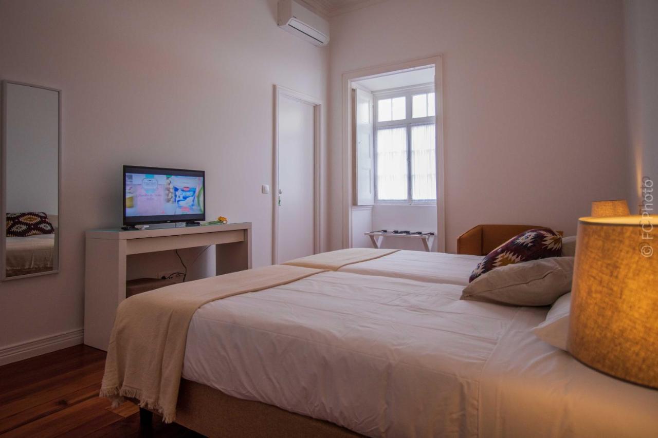 Cc Guest House - "Ao Mercado" ปอนตาเดลกาดา ภายนอก รูปภาพ